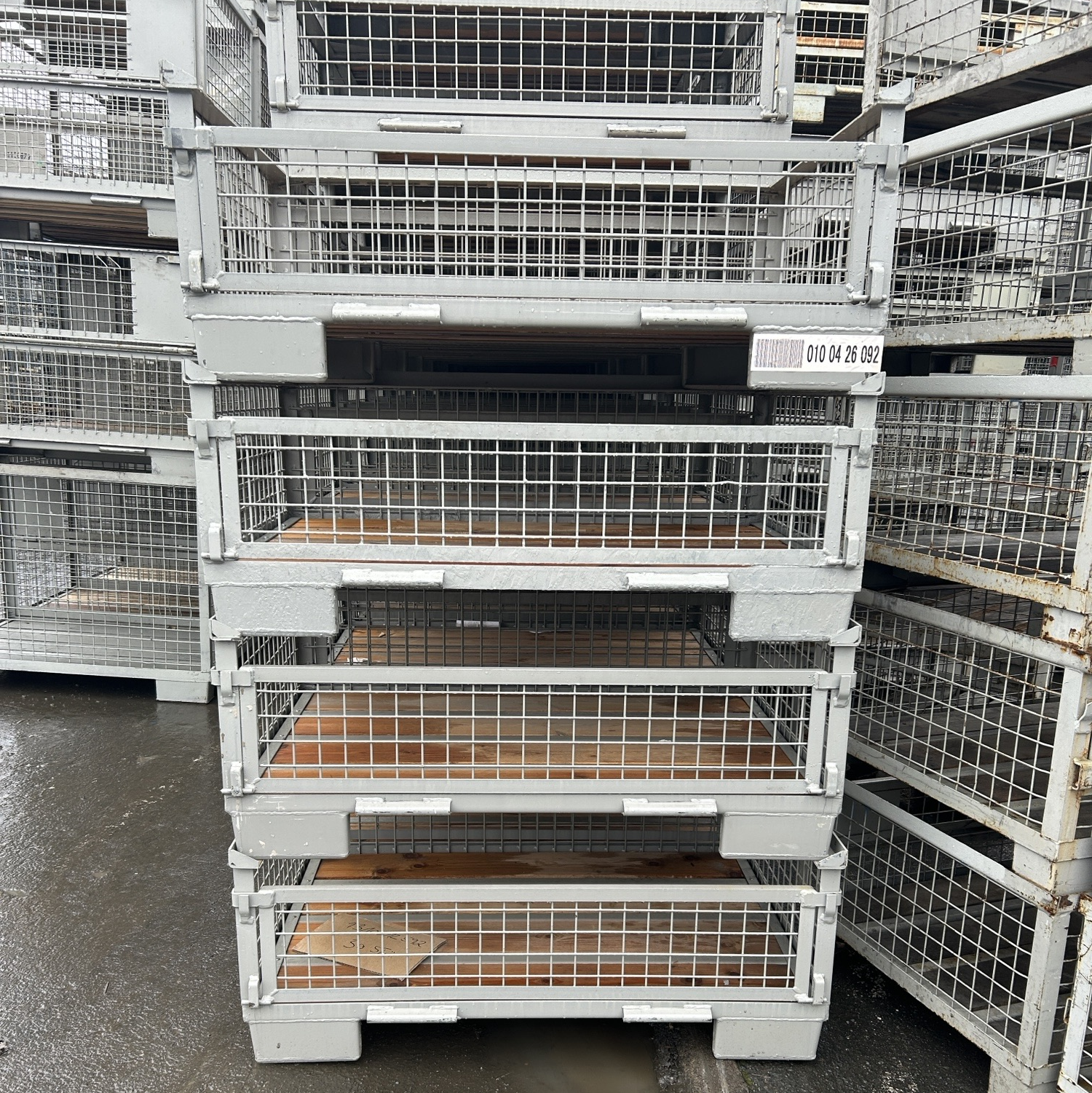 IMG_1293 Industriegitterboxpalette, H500mm mit ganzer Klappe -gebraucht- – Bild 1